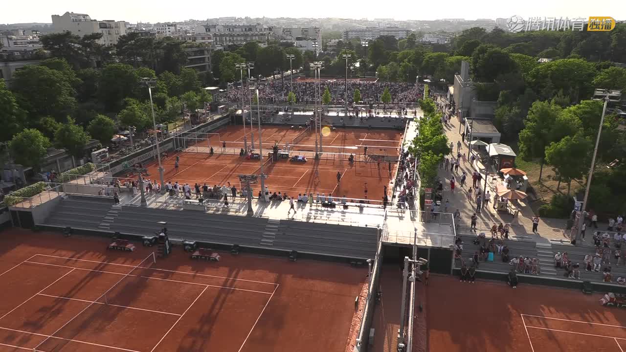 Magali Kempen / Andreja Klepac vs Asia Muhammad / Fanni Stollar